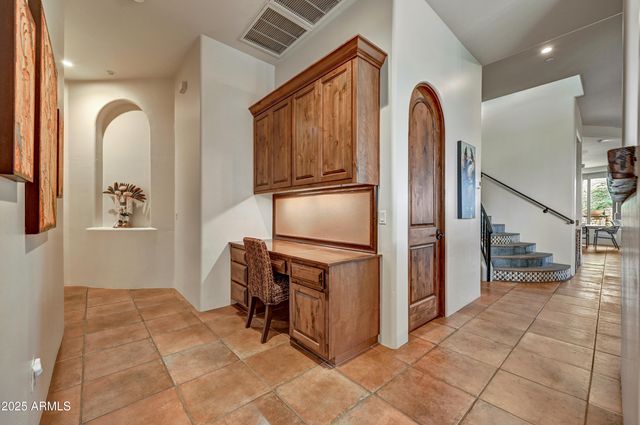 9919 E WESTERN SKY Lane, Scottsdale, AZ 85262