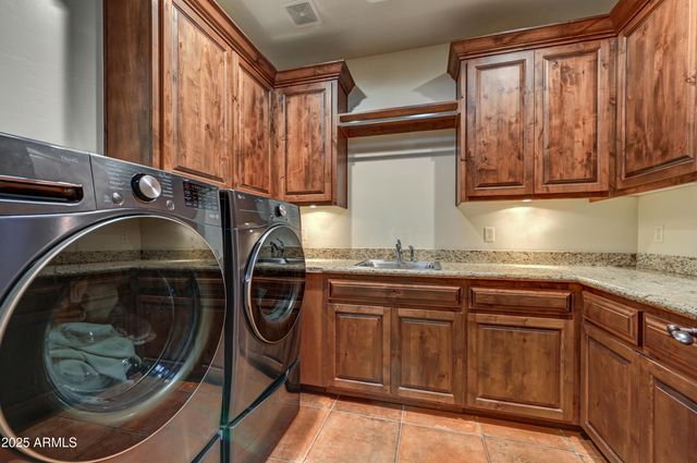 9919 E WESTERN SKY Lane, Scottsdale, AZ 85262