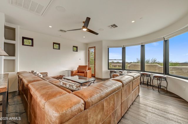 9919 E WESTERN SKY Lane, Scottsdale, AZ 85262