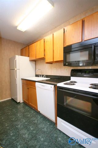 6644 Willow Pointe Drive A, Huntsville, AL 35806