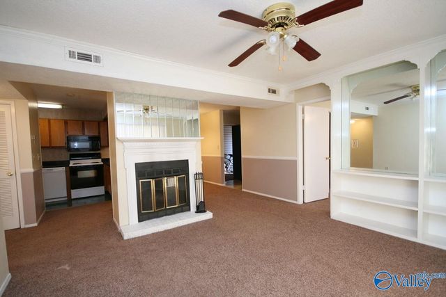 6644 Willow Pointe Drive A, Huntsville, AL 35806