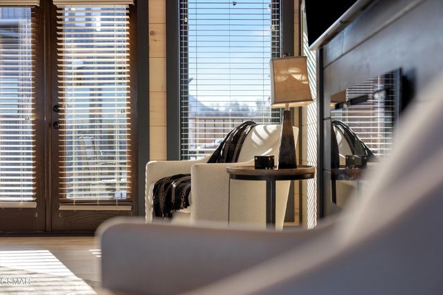 327 Rambling Creek Way, Sevierville, TN 37862