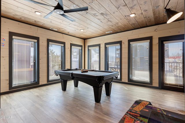 327 Rambling Creek Way, Sevierville, TN 37862