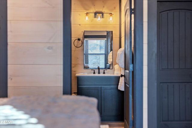 327 Rambling Creek Way, Sevierville, TN 37862