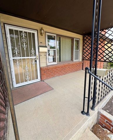 2001 Raton Ave, La Junta, CO 81050