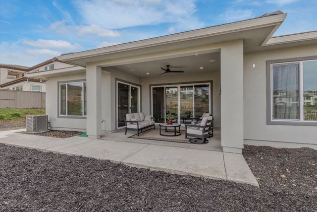 14805 Prairie Gold Cir, Folsom, CA 95630