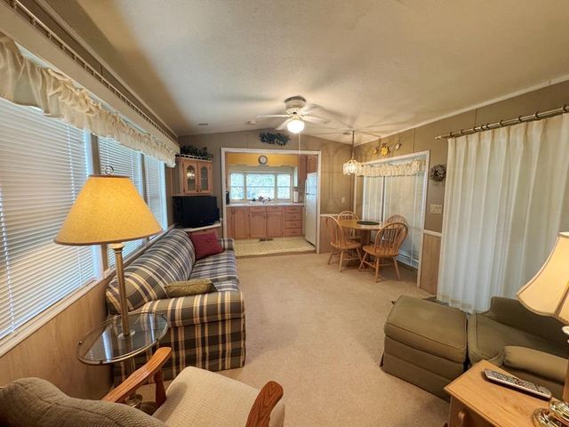 424 Skyline Drive, Edgerton, WI 53534