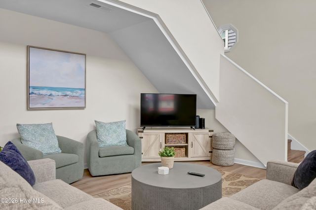 210 E Second Street, Ocean Isle Beach, NC 28469