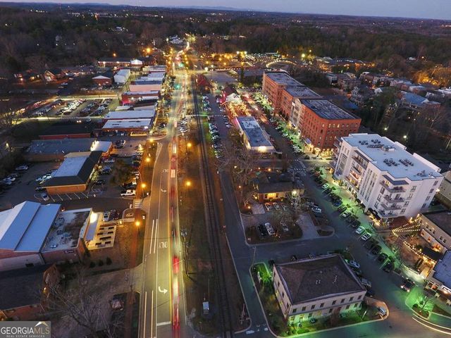 120 Meadow Mill Road, Woodstock, GA 30188