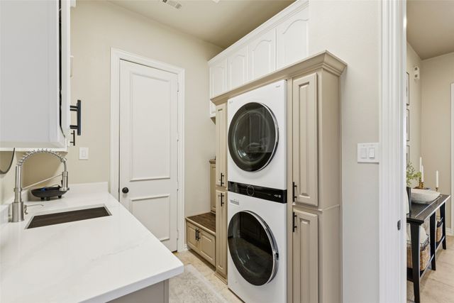 4213 Auburn Drive, Flower Mound, TX 75028