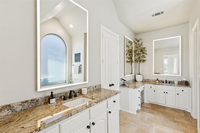 4213 Auburn Drive, Flower Mound, TX 75028