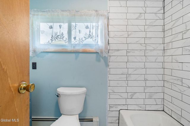 245 Scenic Drive, Hagaman, NY 12086