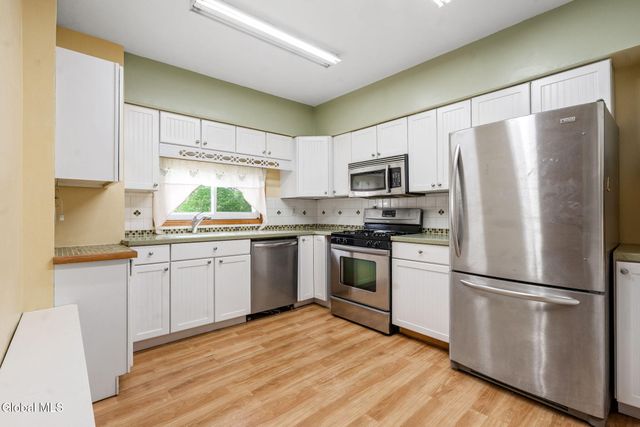 245 Scenic Drive, Hagaman, NY 12086