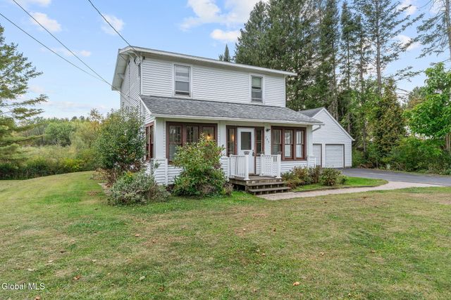 245 Scenic Drive, Hagaman, NY 12086