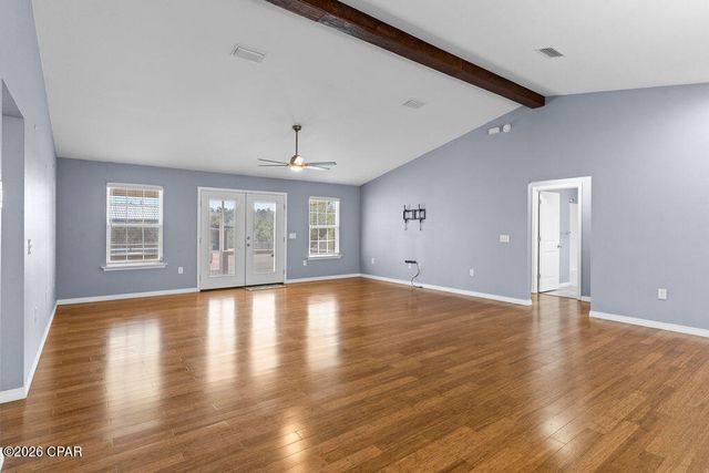 561 Lakepointe Drive, Chipley, FL 32428