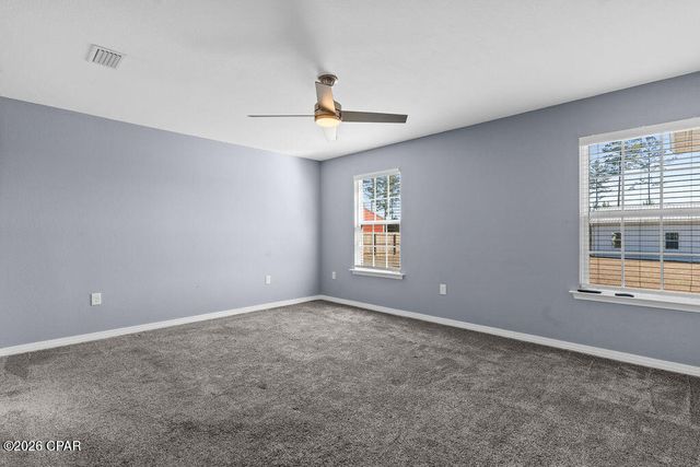 561 Lakepointe Drive, Chipley, FL 32428