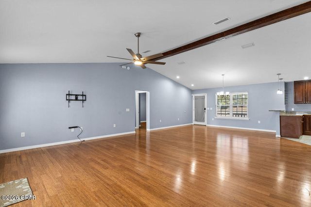 561 Lakepointe Drive, Chipley, FL 32428