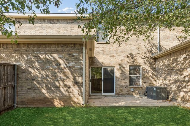 5980 Stone Mountain Road, The Colony, TX 75056