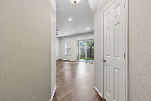 5980 Stone Mountain Road, The Colony, TX 75056