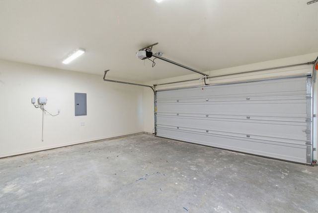 248 Yawney Drive, Lipan, TX 76462