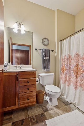 270 4th Street E 509, Saint Paul, MN 55101