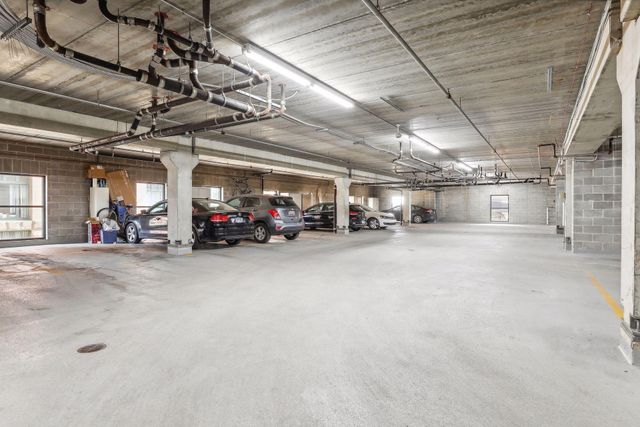 270 4th Street E 509, Saint Paul, MN 55101