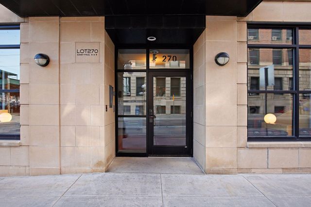 270 4th Street E 509, Saint Paul, MN 55101