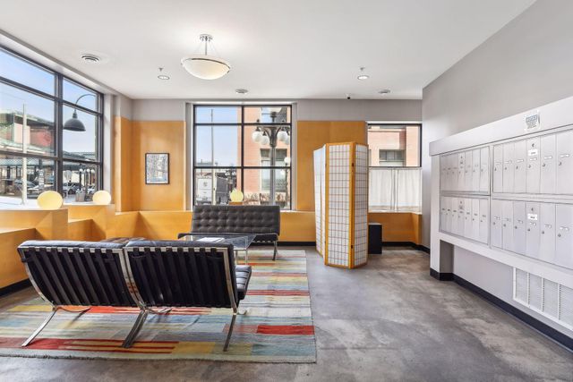 270 4th Street E 509, Saint Paul, MN 55101