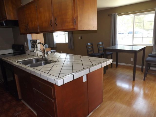 5763 E Morse Rd, Lodi, CA 95240