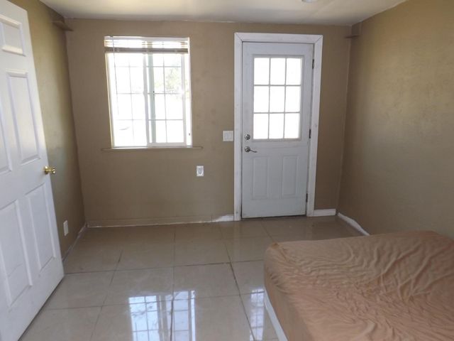 5763 E Morse Rd, Lodi, CA 95240
