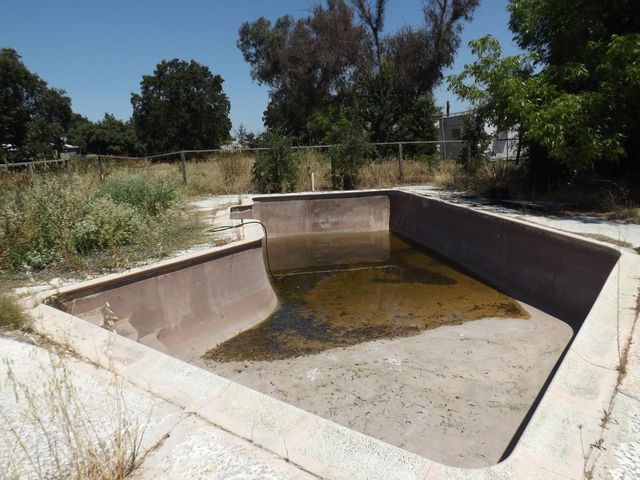 5763 E Morse Rd, Lodi, CA 95240