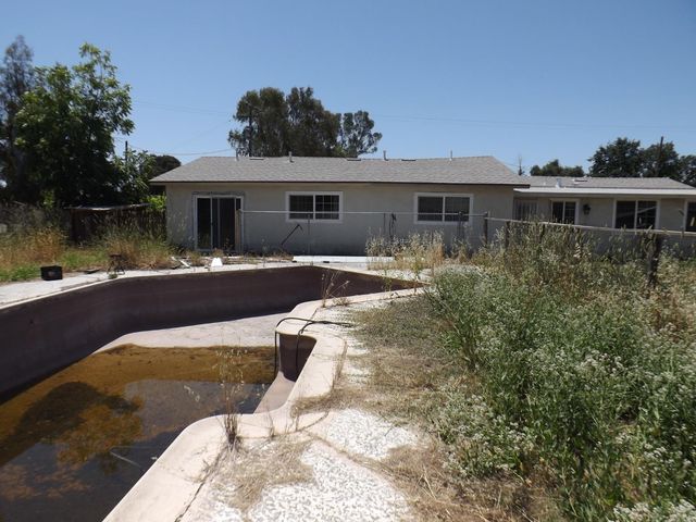 5763 E Morse Rd, Lodi, CA 95240