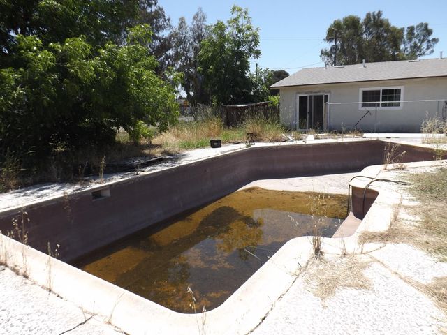 5763 E Morse Rd, Lodi, CA 95240