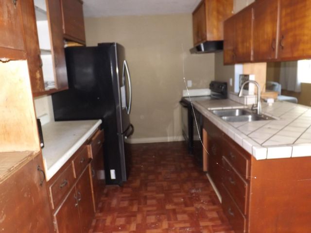 5763 E Morse Rd, Lodi, CA 95240