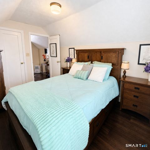 33 Salem Road, East Hartford, CT 06118