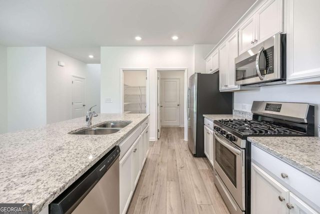 49 Kestrel Drive, Braselton, GA 30517
