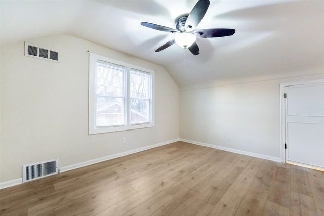 21618 Woodbridge Street, Saint Clair Shores, MI 48080