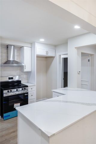 21618 Woodbridge Street, Saint Clair Shores, MI 48080