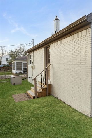 21618 Woodbridge Street, Saint Clair Shores, MI 48080