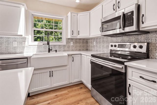 7 Firestone Court, Etowah, NC 28729