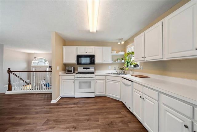 35 Princeton Drive, Dallas, GA 30157