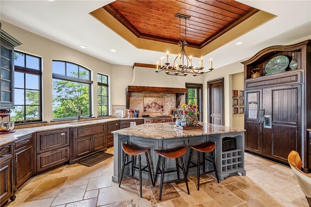 29 High Cliffe Way, Landrum, SC 29356