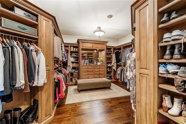 29 High Cliffe Way, Landrum, SC 29356