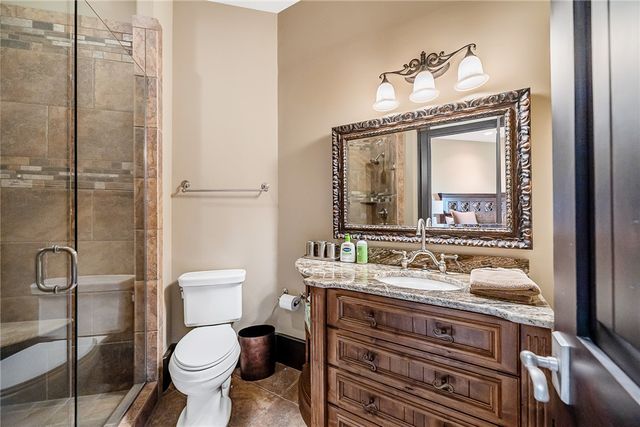 29 High Cliffe Way, Landrum, SC 29356