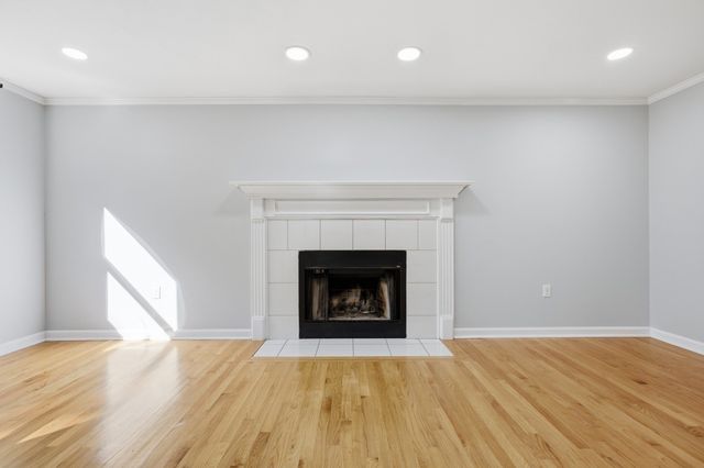 255 Haymeadow Rd, North Andover, MA 01845