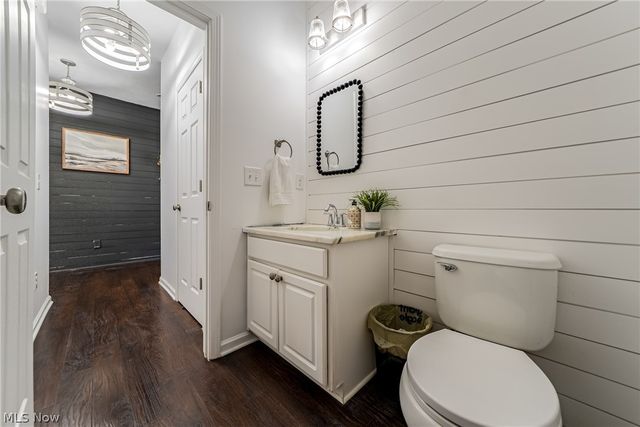 32834 Rebecca Lane, Avon Lake, OH 44012