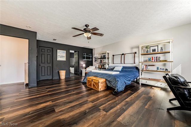 32834 Rebecca Lane, Avon Lake, OH 44012