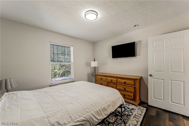 32834 Rebecca Lane, Avon Lake, OH 44012