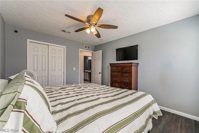 32834 Rebecca Lane, Avon Lake, OH 44012