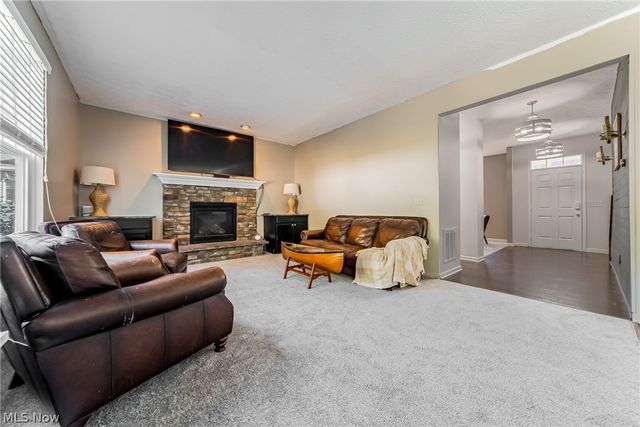 32834 Rebecca Lane, Avon Lake, OH 44012